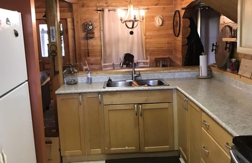 Sheridan Lake Cabin | Cozy Lakefront Cabin on Sheridan Lake