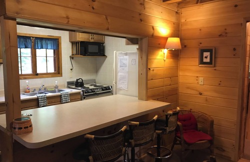 Speculator Cabin | Cozy Lakeside Escape on Lake Pleasant.