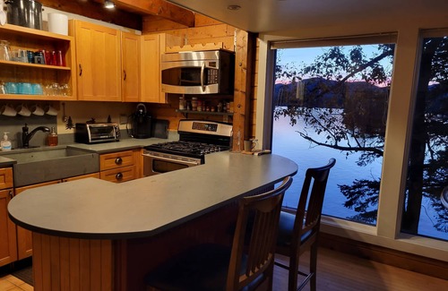 Greenville House | Cozy Lakeside Home offers unbeatable location feet from Moosehead Lake