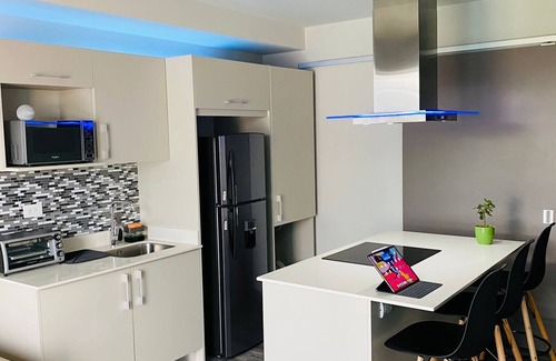 Mata Redonda Cabin | Cozy loft perfect for home office and relax.