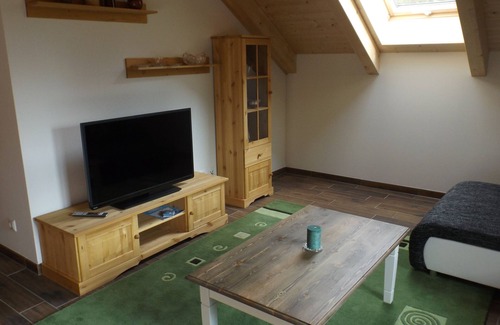 Augustusburg Apartment | Cozy log cabin - vacation apartment sunset in the Erzgebirge with balcony