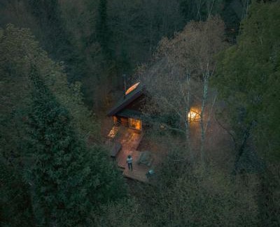 Lac Superieur Village Ski Chalet | Cozy Log Cabin with Spa - 3 min of Tremblant