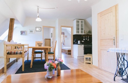 Sankt Stefan ob Stainz Condo | Cozy, loving and wonderful insights into the Schilcherweingarten
