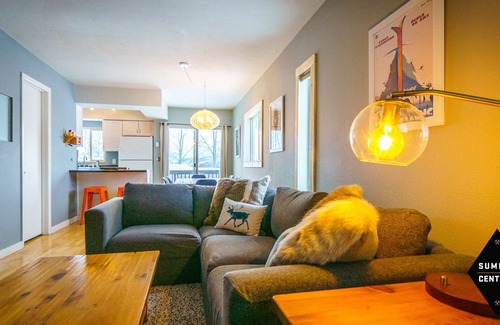 Wildernest House | Cozy, modern 2BD/2BA townhome minutes from 4 world class ski resorts.