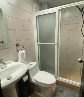 Zona 16 Apartment | Cozy Modern 3 Bedroom Apartment in Guatemala City