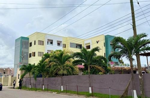 Bono East Region Apartment | Cozy & Modern Stays