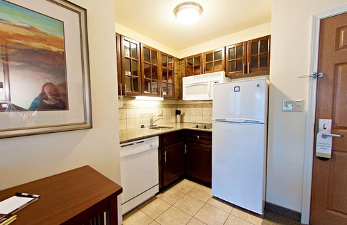 East Stroudsburg Condo | Cozy Mountain Retreat in the Heart of the Poconosn