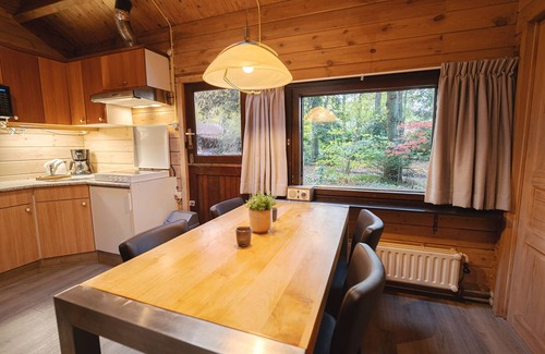 Municipality of Soest House | Cozy nature cottage in forest with private parking