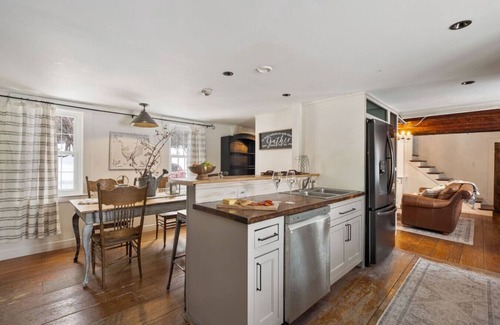 Gilmanton Other | Cozy Newly Renovated 1BR on a Horse Farm