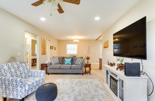 Mustang House | Cozy Oklahoma Retreat with Covered Patio and Gas Grill