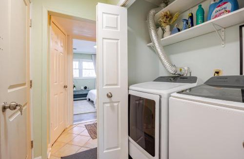 Herndon Apartment | Cozy One Bed Apartment in Heart of Herndon