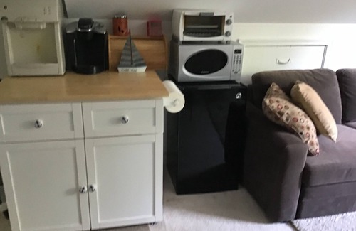 Cape May House | Cozy one bedroom-one bathroom/sleeps 4