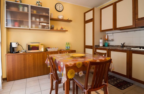San Donato Milanese Apartment | Cozy penthouse - Holiday House