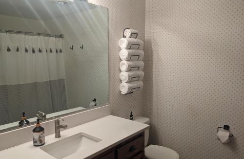 Dundee House | Cozy Place for Family and Friends