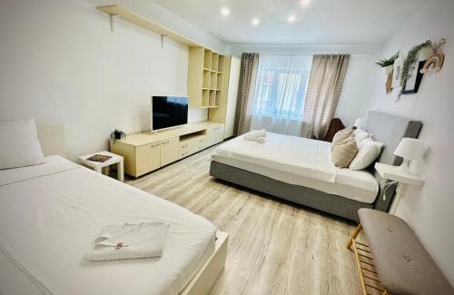 Resita Apartment | Cozy Place to Stay -Self check in 24h