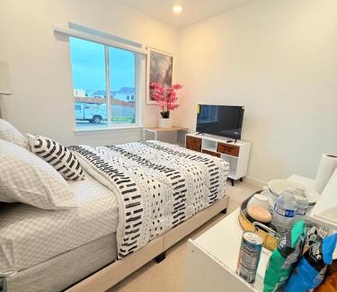 Bonney Lake House | Cozy Private Suite, Room 1, Near Seattle and Mt Rainier, Quiet and Comfy Stay