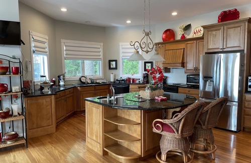 Lancaster House | Cozy, Private Water Front Home with Long Pier