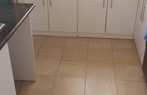 Lusaka House | Cozy Retreat in Lusaka -self Catering Holiday Home
