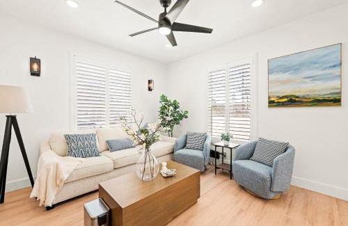 Harbor House | Cozy Retreat Near Downtown - Perfect for Families