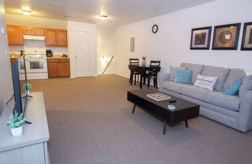 Waynesville Apartment | Cozy Retreat Near Ft. Wood!