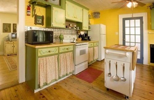 Marion Cottage | Cozy Retreat Nestled in the Mountains-Whispering Creek Cottage