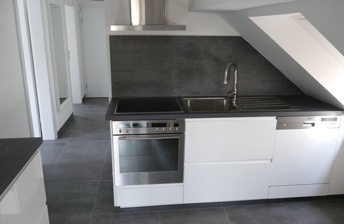 Weingarten Apartment | Cozy Rooftop Suite
