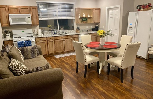 Spring Valley House | Cozy room with private bathroom
