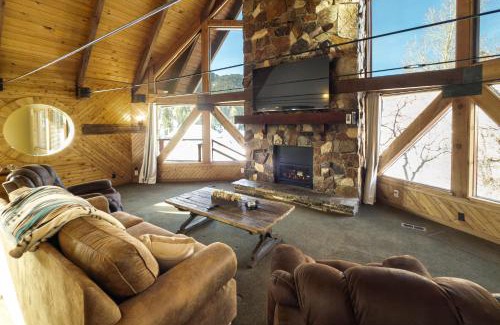 Defiance House | Cozy Rustic Escape Near Park City Adventures