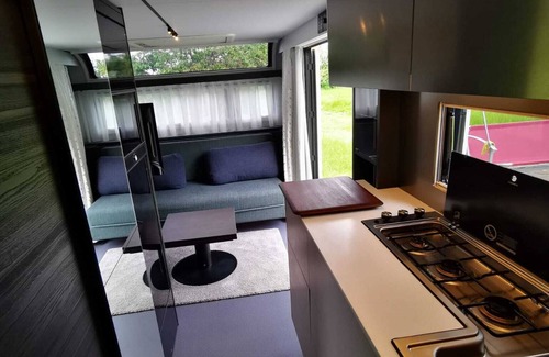 Heilberscheid House | Cozy RV with WiFi, Pool and AC in charming former farm Heilberscheid