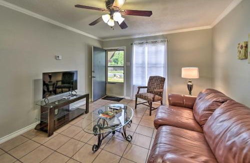 Southside House | Cozy San Antonio Family Home 3 Mi to Lackland AFB