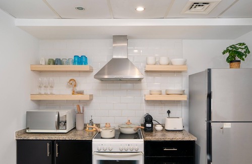 The Greens Apartment | Cozy Stay in the Greens| 1BR Near MOE & TECOM