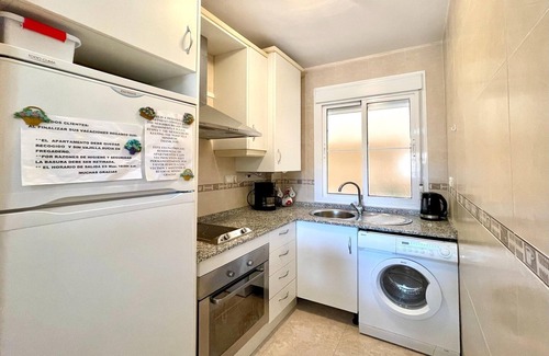 La Envia Apartment | Cozy Stay Near Roquetas