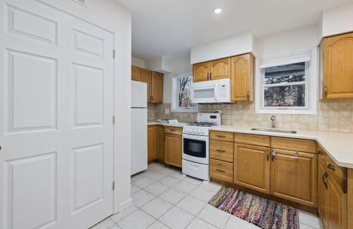 Stony Point Apartment | Cozy Stay WiFi, fire pit