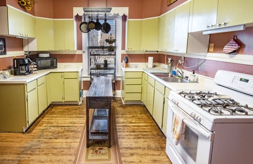 Cottonwood Falls House | Cozy Stone & Brick home in the heart of the Beautiful Flint Hills