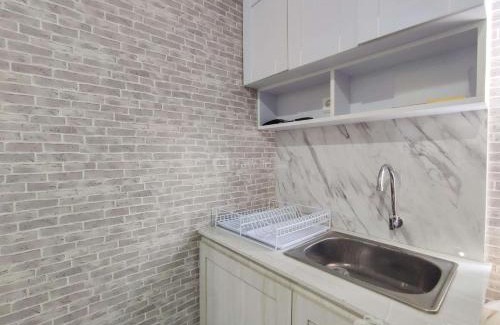 Jatingaleh Apartment | Cozy Studio at Paltrow City Apartment By Travelio