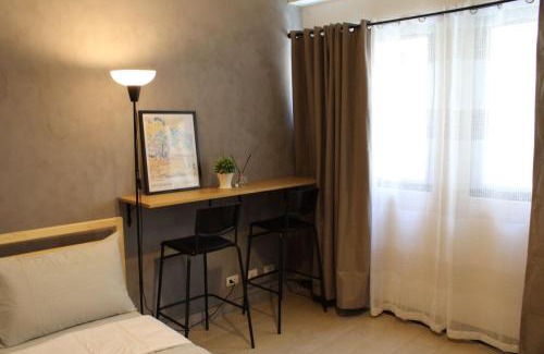 Salcedo Village Apartment | Cozy Studio in Salcedo Makati