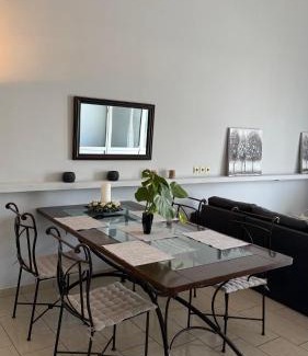 Kiato Apartment | Cozy Studio Loft in Kiato
