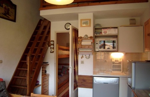 Cohennoz Apartment | Cozy Studio-Mezzanine with Parking, Near Slopes and Shops, Crest-Voland