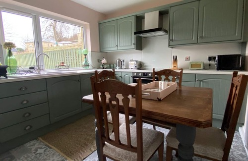Ogden House | Cozy & Stylish 2-Bedroom house