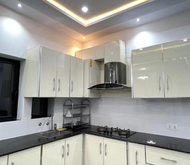 Chiniot House | Cozy & Stylish Home