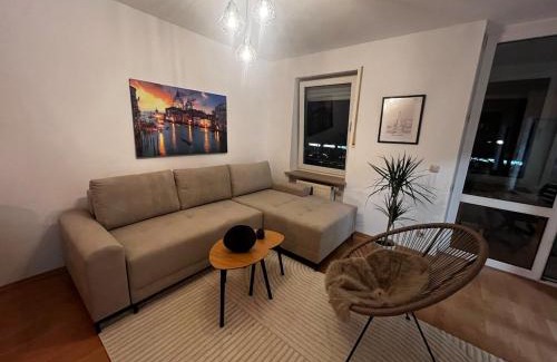 Dachau District Apartment | Cozy Sunny Flat in Quiet Spot