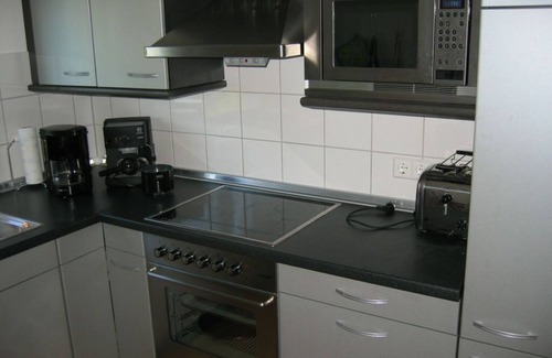 Daisendorf Apartment | Cozy, top-equipped attic studio with panoramic terrace