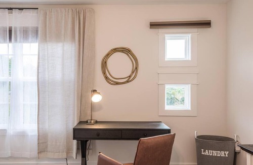Clarksville Apartment | Cozy Townhouse Close to Downtown