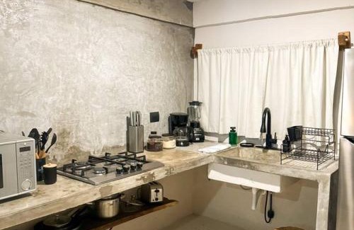 Salina Grande Apartment | Cozy Tropical Suite for 1-4 Pp in Isla Mujeres
