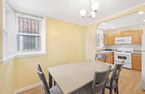 East Flatbush Apartment | Cozy two-bedroom Apartment