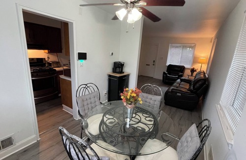 Southeast House | Cozy Two Bedroom with parking!