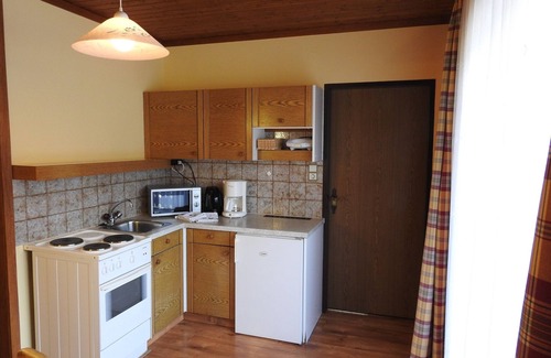 Kernhof Apartment | Cozy vacation apartment with large balcony (pets allowed)