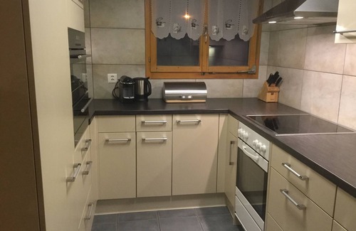 Saanen Apartment | Cozy vacation apartment in a genuine Saanenland châlet