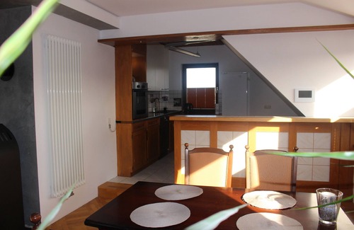 Horn Apartment | Cozy vacation oasis Wide views near the Externsteine