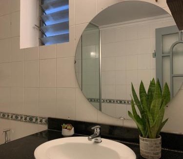 Van Mieu Apartment | Cozy Villa Lush Plants Warm Light Kotton201